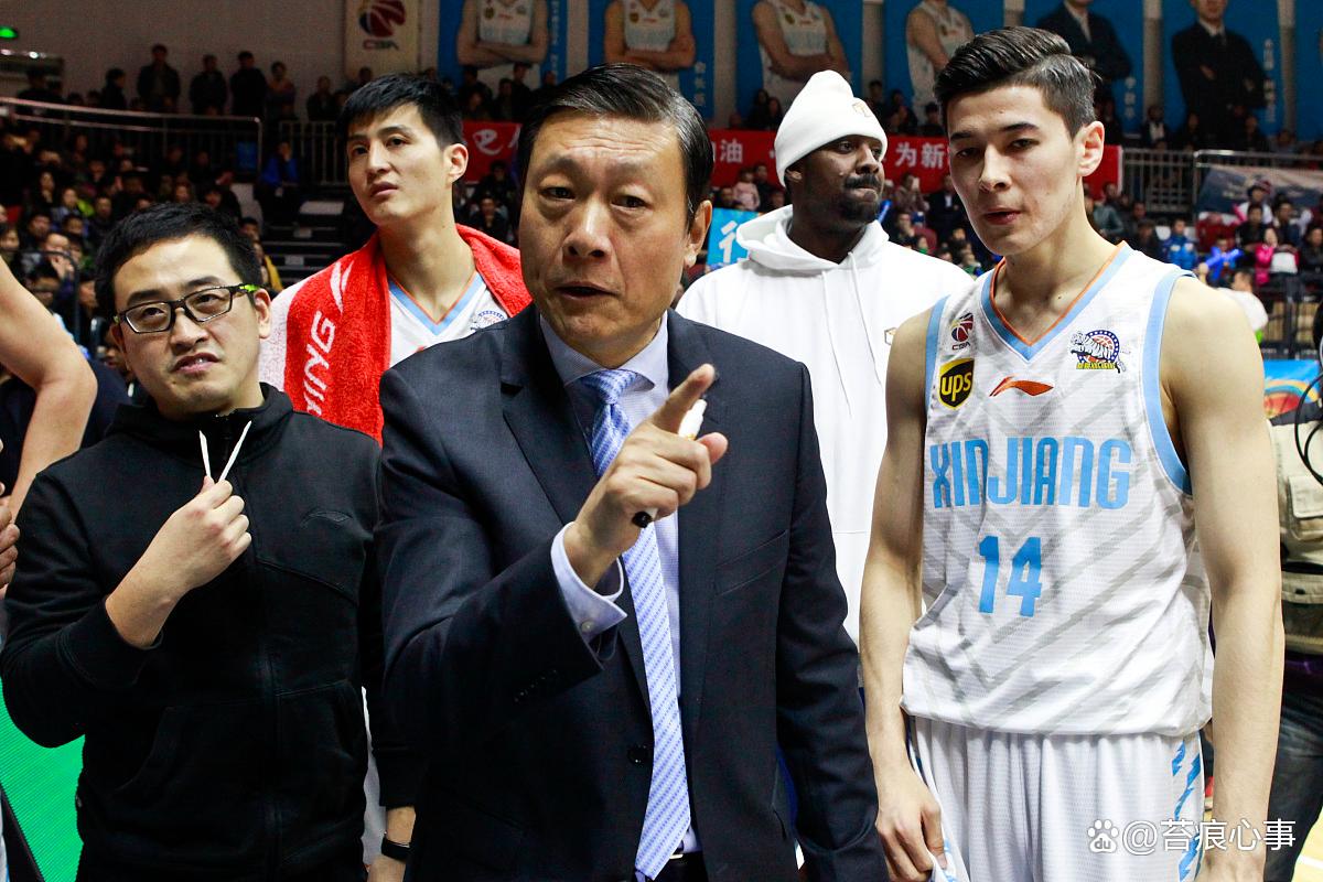 九游娱乐-CBA常规赛转会期走向成谜,波尔图豪取连胜,赛场秩序良好,赛季目标并未改变的简单介绍